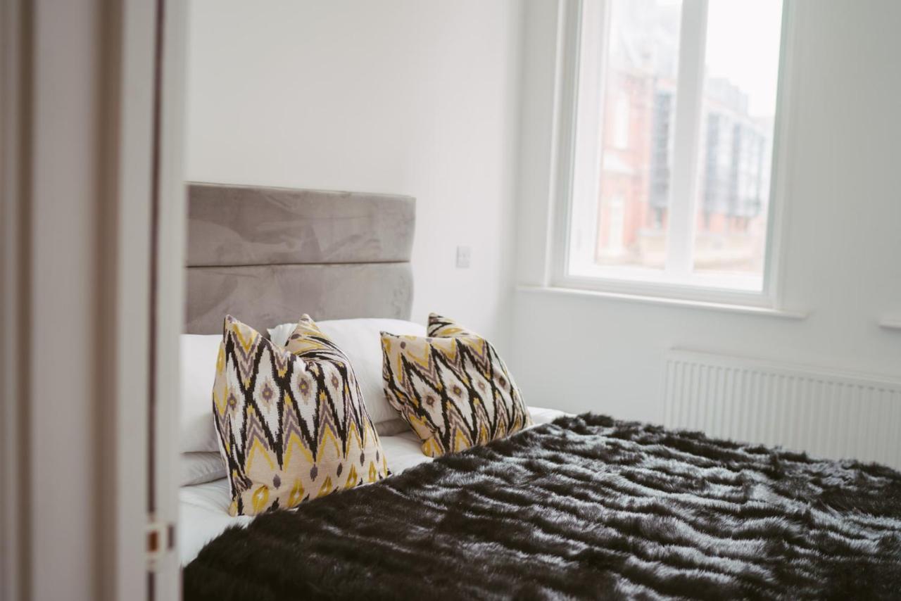 York Riverside Apartments Esterno foto