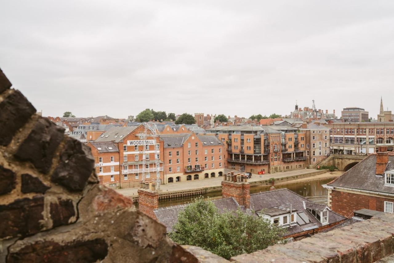 York Riverside Apartments Esterno foto