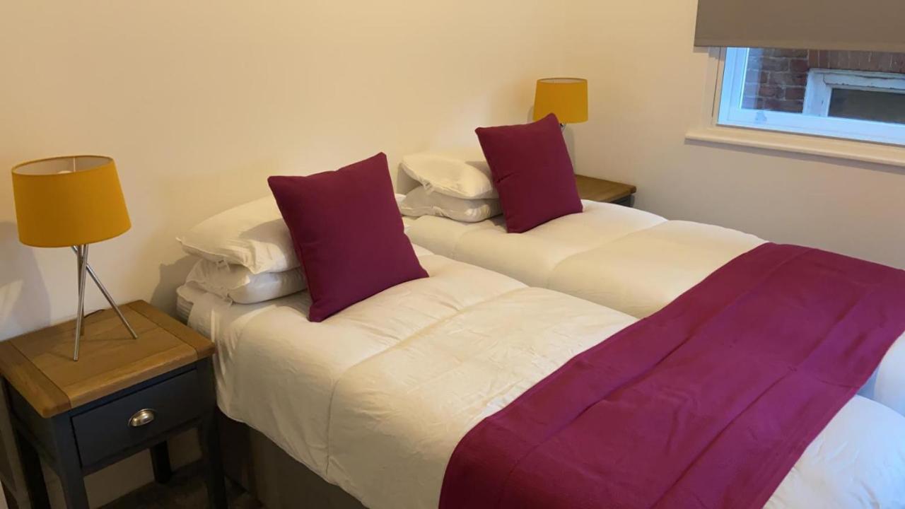 York Riverside Apartments Esterno foto