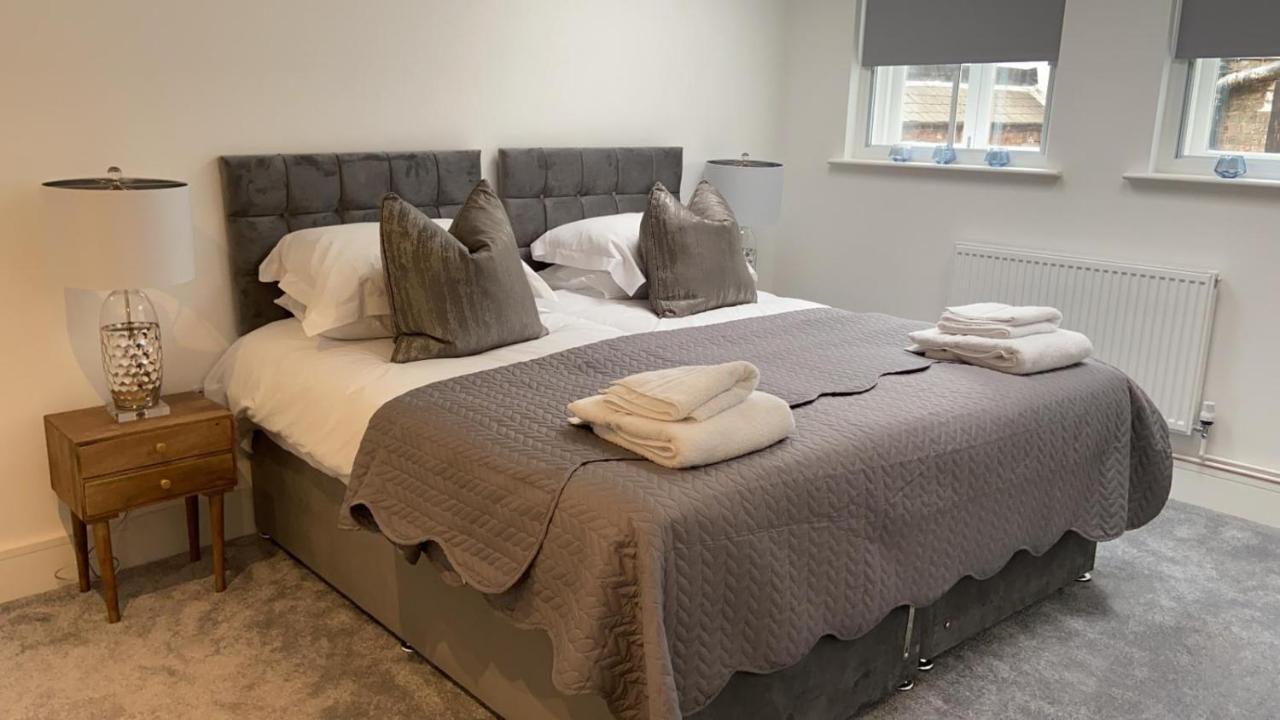 York Riverside Apartments Esterno foto